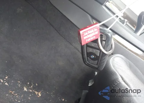 2012 BMW 740I z USA, uszkodzony, nr VIN WBAKA4C55CC613283